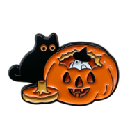 Insigne en métal plaqué citrouille d'horreur sur le thème de Halloween en alliage de zinc adapté comme décoration de broche