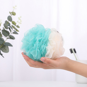 Lot de 50g de fleurs de bain exfoliantes en maille PE, couleurs assorties, pour le dos et le corps, vente en gros - Product Image 1