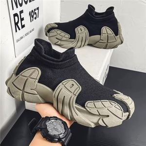 Nuevas zapatillas deportivas para hombre, transpirables, informales, versátiles, con letras, para correr, cómodas, modernas, sencillas y de estilo único, para comercio exterior. - Product Image 2