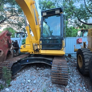 Excavatrice hydraulique sur chenilles Komatsu PC130 d'occasion de 13 tonnes avec peu d'heures de fonctionnement, adaptée à une utilisation agricole et domestique - Product Image 4