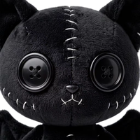 Service de conception de poupées et jouets en peluche personnalisés : Chat chauve-souris gothique, Animal en peluche style Stitch, Chat en peluche style Coraline avec yeux boutonnés, rembourré en coton PP