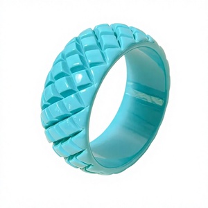New Resin Carved Bangle <b>Bracelets</b> Unisex Fashion Stylish Design Classic Bangle in Pink Yellow Blue Pink White & Multicolor Woman - Product Image 3