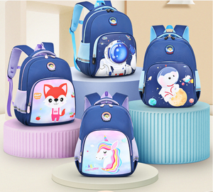 批发轻质3D卡通大容量小学生书包定制背包书包 - Product Image 6