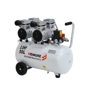 Buen <span class=keywords><strong>precio</strong></span>, <span class=keywords><strong>compresor</strong></span> <span class=keywords><strong>de</strong></span> <span class=keywords><strong>aire</strong></span> Dental silencioso portátil sin aceite <span class=keywords><strong>de</strong></span> <span class=keywords><strong>50</strong></span> <span class=keywords><strong>litros</strong></span>, configuración <span class=keywords><strong>de</strong></span> pistón <span class=keywords><strong>de</strong></span> 220V, nueva condición, sin aceite - Product Image 1