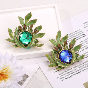 新しいスタイルのヨーロッパとアメリカで人気の高級感のあるクリスタルスワンヴィンテージブローチ - Product Image 4