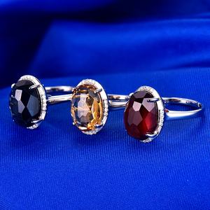 แหวนเงินแท้ 925 ชุบโรเดียม ประดับพลอยโทแพซและคิวบิกเซอร์โคเนีย คุณภาพสูงจากซันสตาร์แฟชั่น สำหรับงานแต่งงาน ได้รับการรับรองจาก CMA - Product Image 3