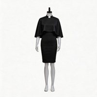 Robe de cosplay de prêtre pour femme, noire, ajustée, avec col clérical et capelet, costume médiéval pour Halloween, carnaval et jeux de rôle