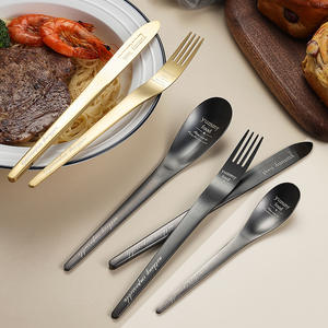 Cuchillo y tenedor de acero inoxidable de diseño personalizado Cubiertos dorados mate - Product Image 2