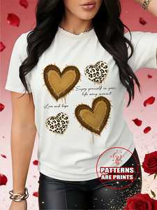 T-shirt da donna a maniche corte per San Valentino, girocollo, stampa cuore leopardato, casual, traspirante, in jersey 100% cotone - Product Image 3