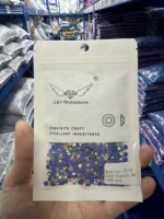 CY 001 SS30 SS40 SS60 Strass thermocollants à dos plat en gros pour vêtements