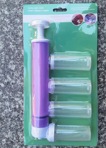 Pulvérisateur de <span class=keywords><strong>pâtisserie</strong></span> polyvalent donne la couleur du gâteau Fournitures de cuisson Décorateur de gâteau Master Manual Airbrush Gun Pump Kits Airbrush - Product Image 6