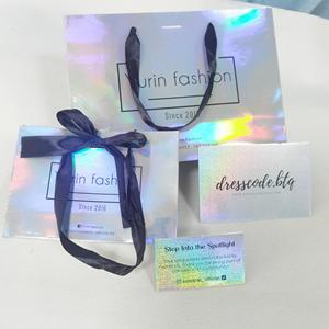 Sacs shopping en papier holographique irisé personnalisés avec poignées en ruban noir - Emballage de marque pour la mode - Product Image 3