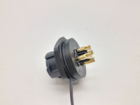 Connecteur mâle auto-bloquant M19 4 broches 20A à montage sur panneau, étanche IP67, pour appareil électrique.