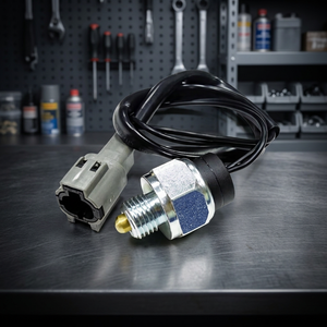 เซ็นเซอร์สวิตช์ไฟถอยหลังอะไหล่ทดแทนสำหรับนิสสัน UD 25310-00Z00 ใหม่ - Product Image 3