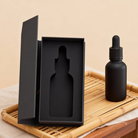 Flacons de sérum en gros avec finition noire sablée 15ml 30ml 50ml Flacons compte-gouttes en verre Tubes en papier kraft