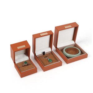 Boîte à bijoux de luxe personnalisable par le fabricant, en cuir PU écologique, avec fermeture à boucle pour pendentifs, bracelets, bagues et joncs - Product Image 6