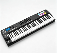 Clavier MIDI USB professionnel PANDA61 à 61 touches avec écran LCD, pads de batterie RGB, curseurs, boutons et molette de modulation de la hauteur de voix
