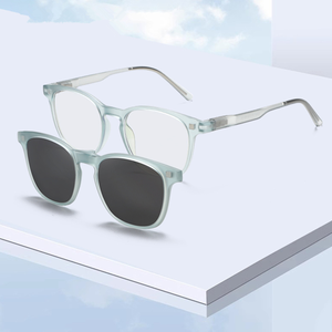 Logotipo personalizado moda cuadrado Anti Luz Azul 2 en <span class=keywords><strong>1</strong></span> gafas ópticas polarizadas gafas de sol magnéticas Clip para hombres mujeres - Product Image 3