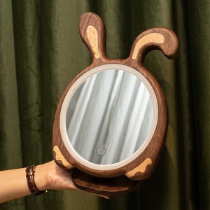 Miroir de maquillage rond en bois de noyer avec lumière LED pour chambre à coucher, décoration du Nouvel An chinois - Product Image 1
