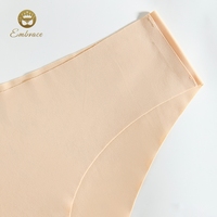 Venta al por mayor Traceless Anti-Camel Toe Ropa interior deportiva Mujeres Secado rápido Low-rise Bragas sin costuras para damas