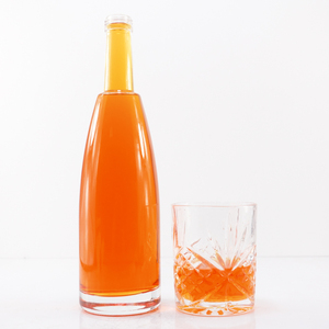 Nouvelle conception toutes sortes <span class=keywords><strong>de</strong></span> bouteilles en verre avec différentes formes, différentes capacités, poids différent pour la vodka, le whisky, le <span class=keywords><strong>gin</strong></span>, le rhum - Product Image 5