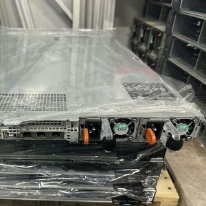 เซิร์ฟเวอร์ Dell PowerEdge รุ่นใหม่ พร้อม Xeon Gold 5512U2 10SFF H755 2*1400w 1U rack R660 - Product Image 3