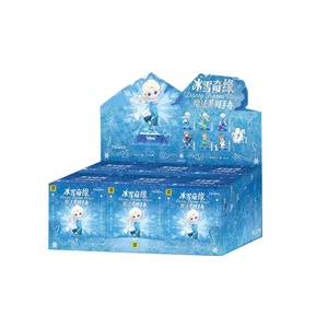 100% Original y Genuino TOPTOY Frozen PVC Magics Series Caja Sorpresa Decoración de Moda Adorno de Escritorio Colección Modelo Excelente Regalo - Product Image 1