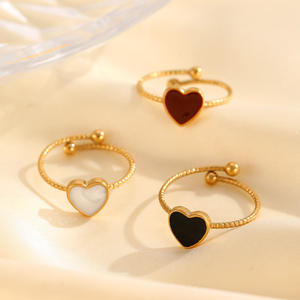 Bague ouverte en acier inoxydable plaqué or avec goutte d'huile en forme de cœur minimaliste américain européen Personnalité Bague d'amour Hip Hop - Product Image 4