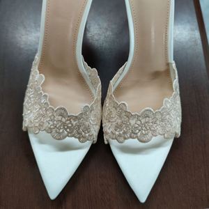 Nouvelles sandales à talons hauts en dentelle de style européen et américain, à bout pointu et talon aiguille, élégantes et sexy, pour l'extérieur en été, confortables pour les pieds. - Product Image 6