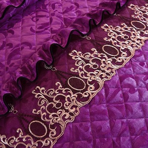 Ensemble de couette de qualité en coton 100% doux en velours de style européen, volants brodés, housse de couette, jupe de <span class=keywords><strong>lit</strong></span>, <span class=keywords><strong>couvre</strong></span>-<span class=keywords><strong>lit</strong></span> matelassé - Product Image 5