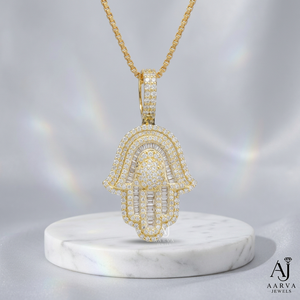 AARVA JEWELS Pendentif Breloque en Argent Sterling 925 en forme de Cloche avec Moissanite, Plaqué Or Jaune, Taille Brillant, Sertissage à Griffes, Style Hip Hop - Product Image 1