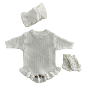 Tutina in Maglia di Cotone Oversize a Maniche Lunghe <span class=keywords><strong>per</strong></span> Neonati, con Ricamo Nome, Fiocco, Berretto e Scarpine - Product Image 3