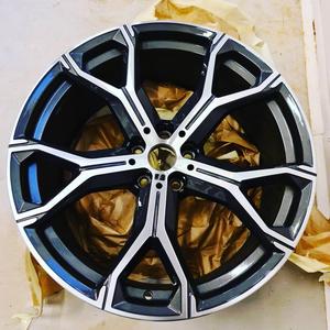 Cerchio per auto passeggeri Xinlin Flow Forming grigio e nero con finitura a macchina per F30 741 X5 X6 G05 19 20 21 22 pollici 5X112 5X120 sfalsato - Product Image 1