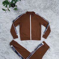 Ensemble de survêtement décontracté d'hiver pour femme de marque célèbre, collection de designer pour tenue de détente et jogging