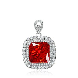 Nouveautés - Collier pour femmes avec pendentif carré plaqué argent, micro-incrustations de zircon multicolores - Product Image 4