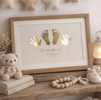 Marco Conmemorativo para Bebé de Madera Sólida OEM ODM, Revestimiento No Tóxico Certificado, Tamaño Personalizado, Tipo de Madera a Elección, Marco para Recuerdo con Huellas de Manos y Pies de Bebé
