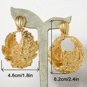 Pendientes Largos de Aleación de Cobre con Flores Exageradas Estilo Bohemio, Chapados en Oro de 18k, Unisex, de Zeadear Jewelry - Product Image 2