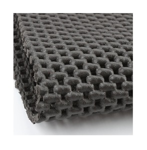 Cuscinetto antiscivolo in rete di plastica PVC rivestito in pvc OEM di fabbrica per tappeti tappetino antiscivolo per tappeti spessi - Product Image 3