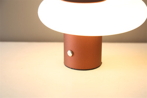 현대 <span class=keywords><strong>USB</strong></span> 충전식 테이블 책상 램프 알루미늄 <span class=keywords><strong>LED</strong></span> 무선 레스토랑 테이블 램프 - Product Image 5