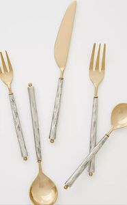 Collection élégante de couverts en métal pour la table à manger, accessoires de cuisine et applications de service pour restaurants de luxe - Product Image 5