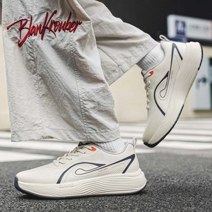 Zapatos de hombre de verano, de tela transpirable, con suela gruesa, deportivos, informales, versátiles, blancos, para correr a diario. - Product Image 3