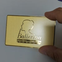 Carte personnalisée haut de gamme pour cadeaux d'affaires, effet miroir noir, miroir doré, couleurs arc-en-ciel, effet gravé