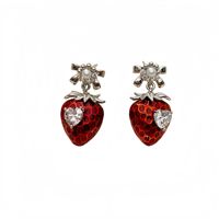 Leuke asymmetrische aardbei hangende oorbellen dames boog parel hart zirkoon fruit oorbellen zoete Koreaanse dagelijkse sieraden groothandel