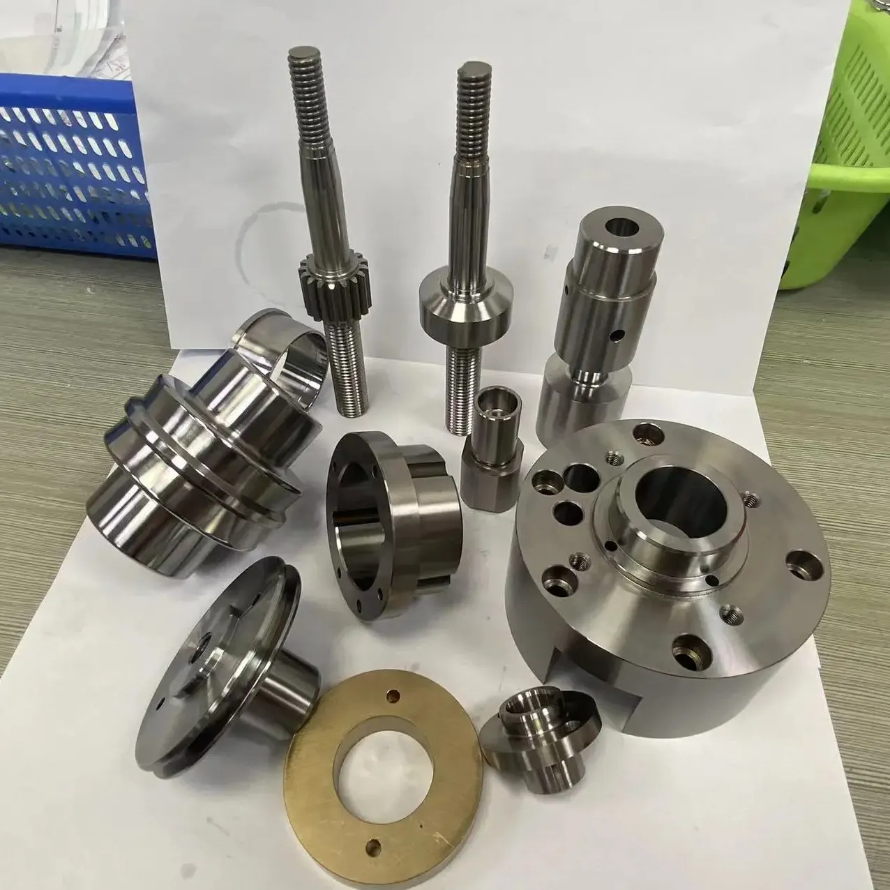 Yüksek hassasiyetli CNC Metal delme parçaları özelleştirilmiş ve OEM sac işleme tornalı parçalar tarafından üretilmiştir