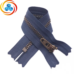 Vente en gros du fabricant KY-3 #   5 #   Fermeture éclair en laiton écologique à glissière autobloquante, extrémité fermée, couleur personnalisée pour jeans et sacs - Product Image 4