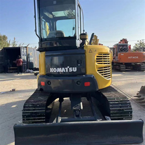 Excavatrice sur chenilles Komatsu PC55MR d'occasion, mini-pelle hydraulique de 5,5 tonnes avec moteur, boîte de vitesses et pompe - Product Image 4