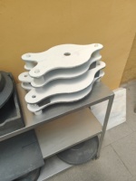 Plaque de four céramique haute température en mullite, forme poisson, à économie d'énergie, pour une production de découpe 20 % plus efficace