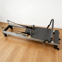 Lit de Pilates en aluminium robuste et durable pour la flexibilité, l'étirement, la récupération posturale, le remodelage corporel et l'entraînement du tronc, idéal pour la maison et le studio