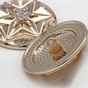 Cổ Điển Nổi Phù Hợp Với Đồng Phục Áo Len Giản Dị Cardigan Áo Nút May Nút Áo Khoác Lót Kẽm Hợp Kim Chân Nút - Product Image 4