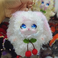 Porte-clés en peluche de lapin à poils bouclés, léger, style dessin animé, avec grandes oreilles et pendentif de sac en dentelle
